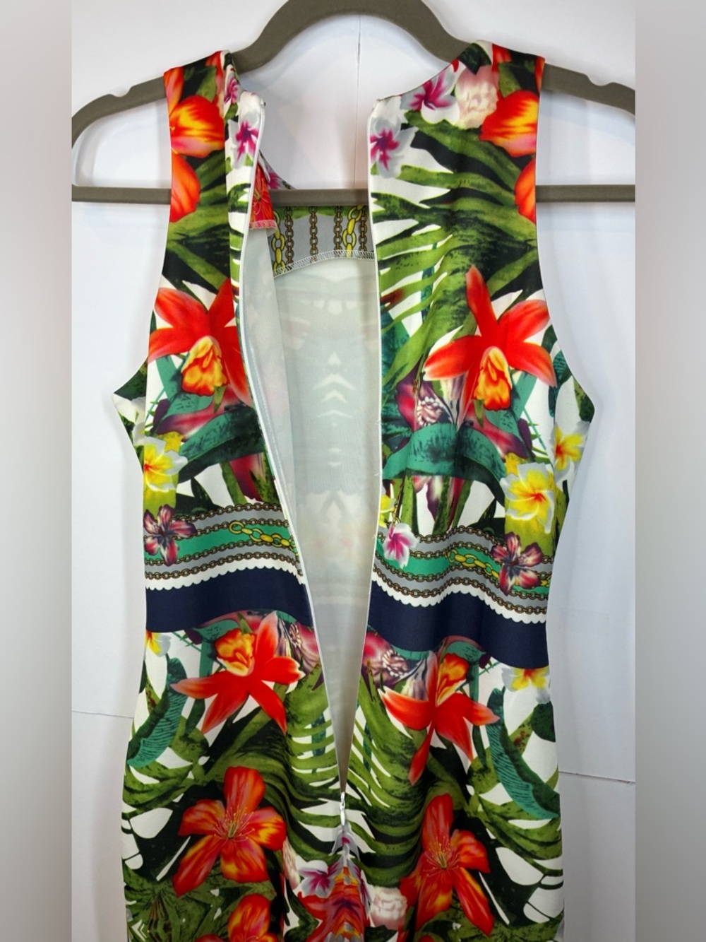 New York & Company NWT Stretch Dress Medium Tropical Floral Bodycon Sleeveless - Picture 5 of 6